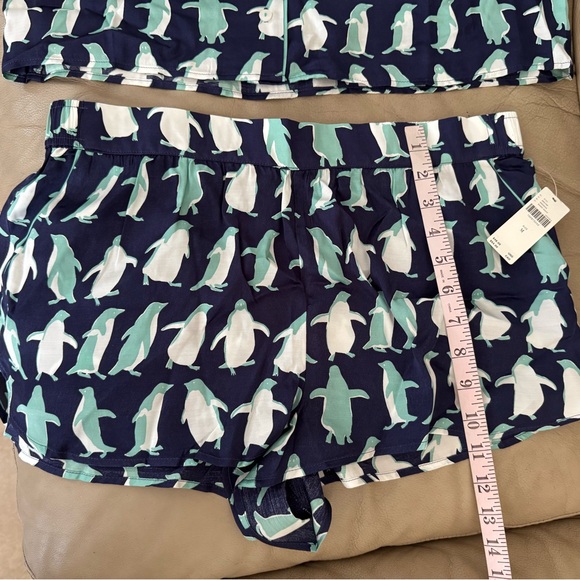 By Anthropologie Silky Patterned Pajama Shorts and Top Set. MSRP $116. Size M - Picture 14 of 17